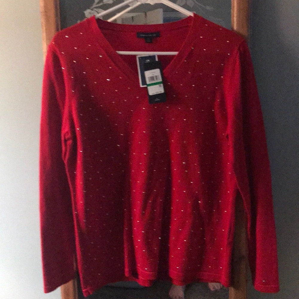 Ladies red long sleeved v neck top